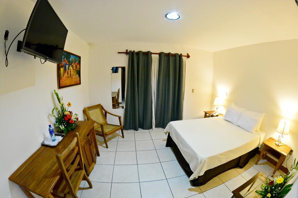 Hotel Europeo Managua Buitenkant foto